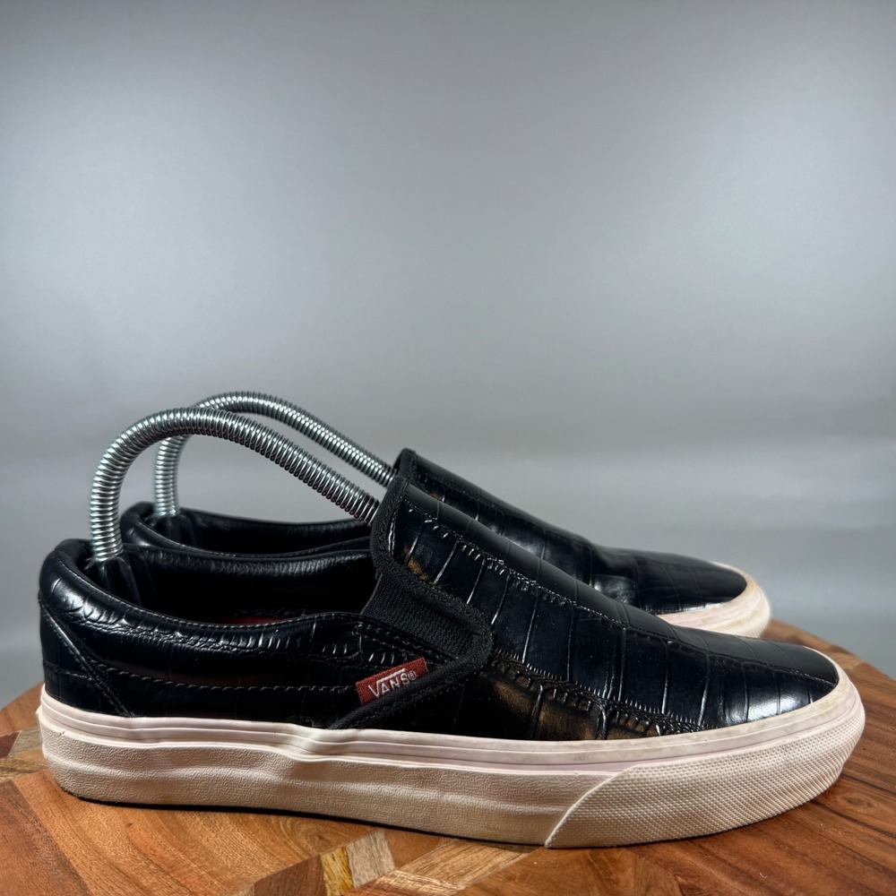 Vans Classic Slip-On Black Croc Embossed Leather Sneakers Womens 8.5 Mens 7.0